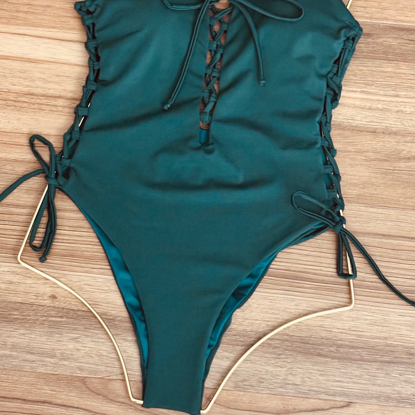 Manatí - One Piece (green)