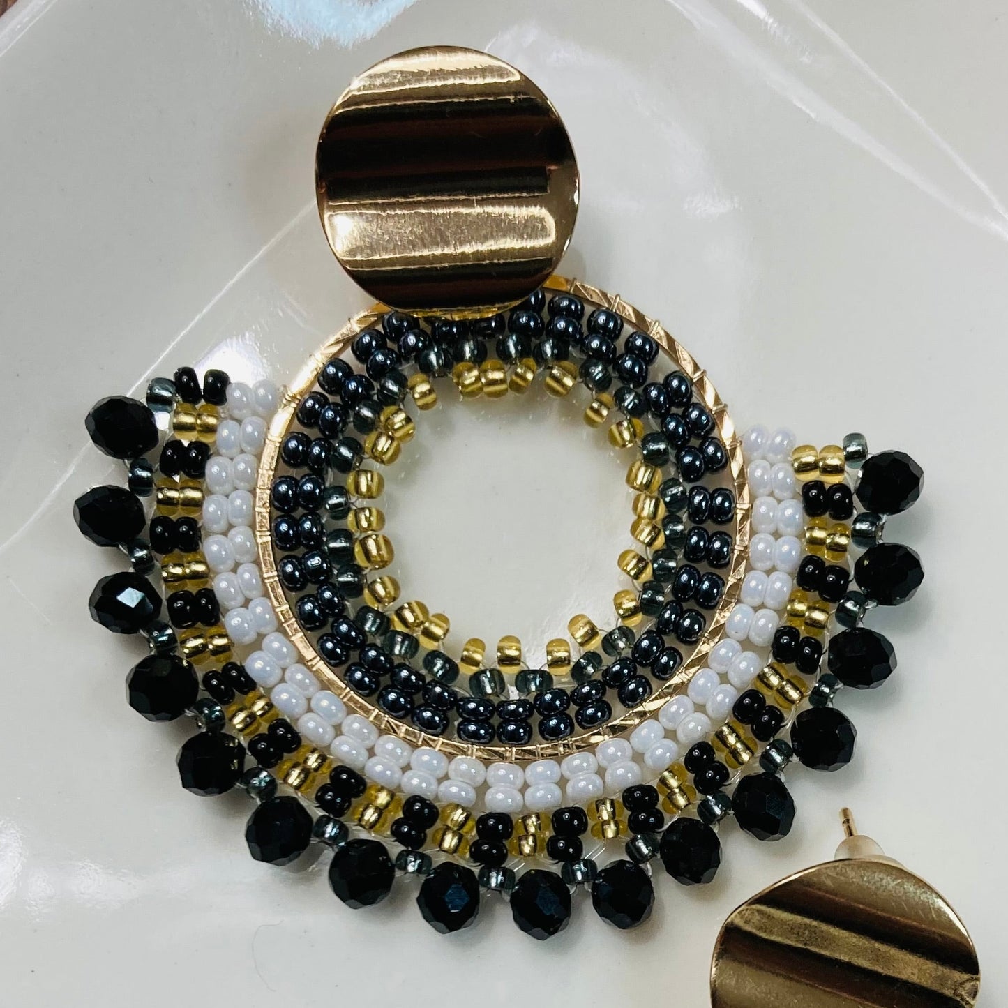 Camelia - Artisanal Earrings