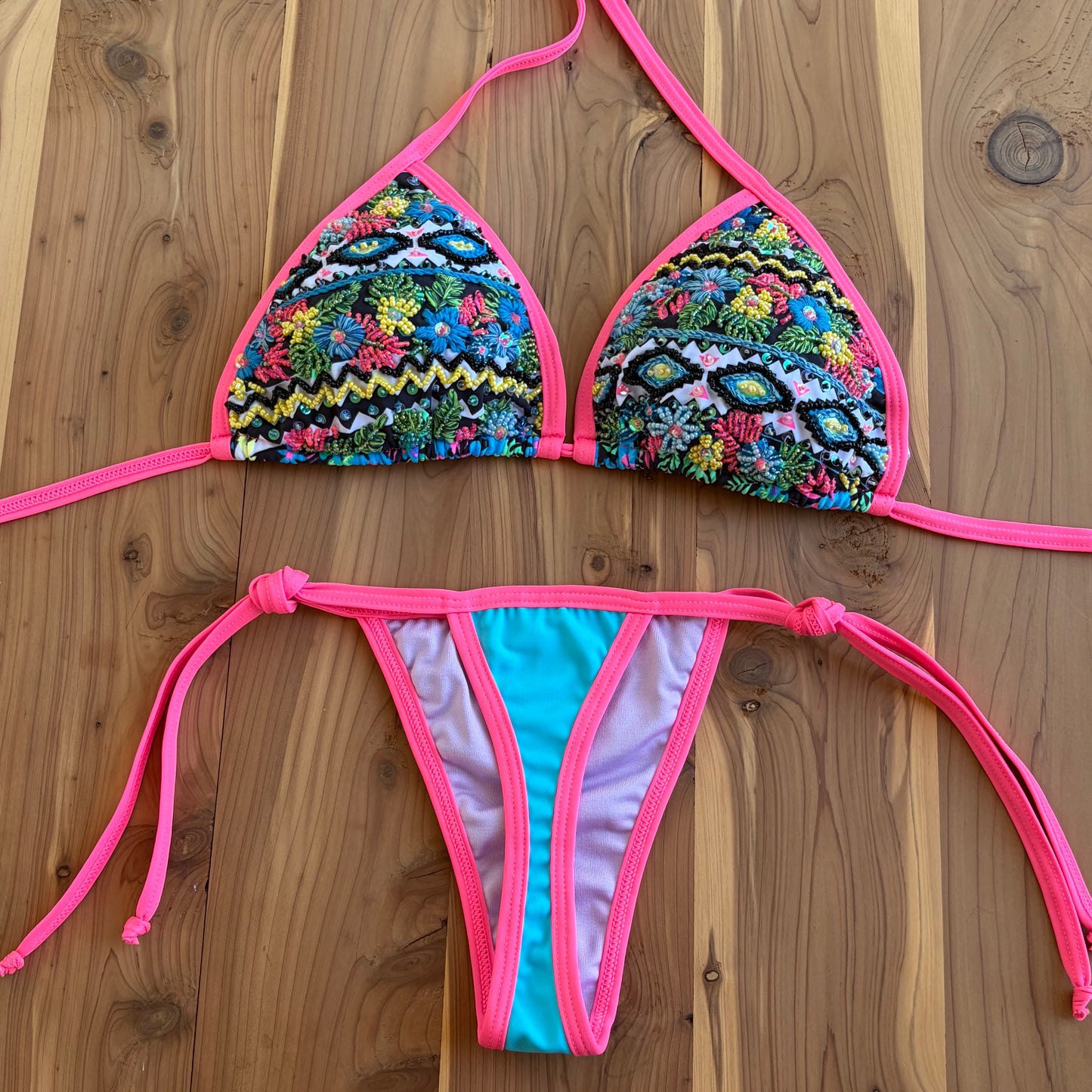 Perla - Premium Hand-Embroidered Colombian Bikini – Multicolor Tropical Print
