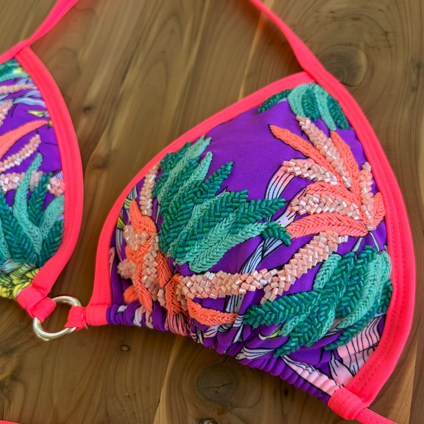Mía - Premium Hand-Embroidered Colombian Bikini – Multicolor Tropical Print