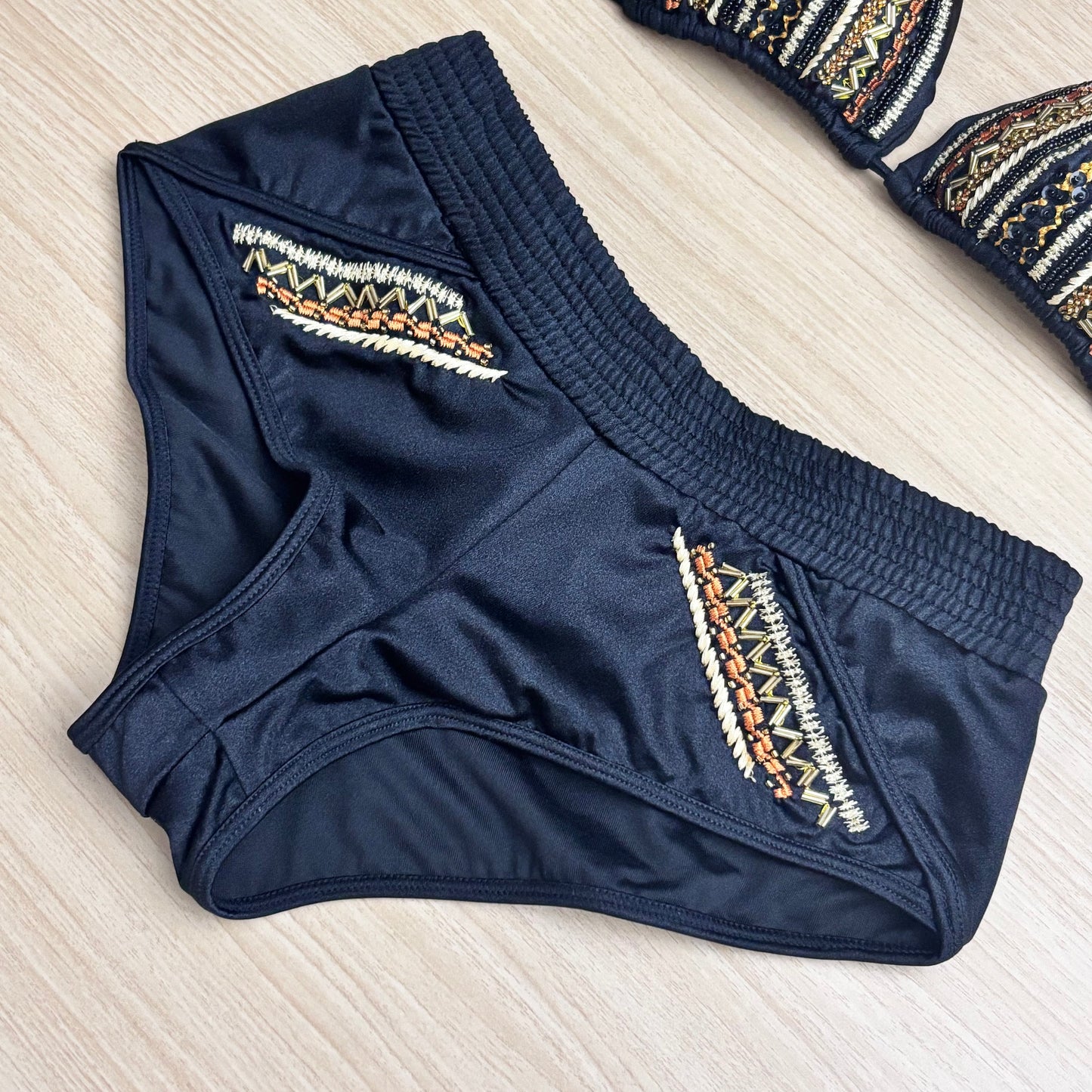 Capri - Set ( black )