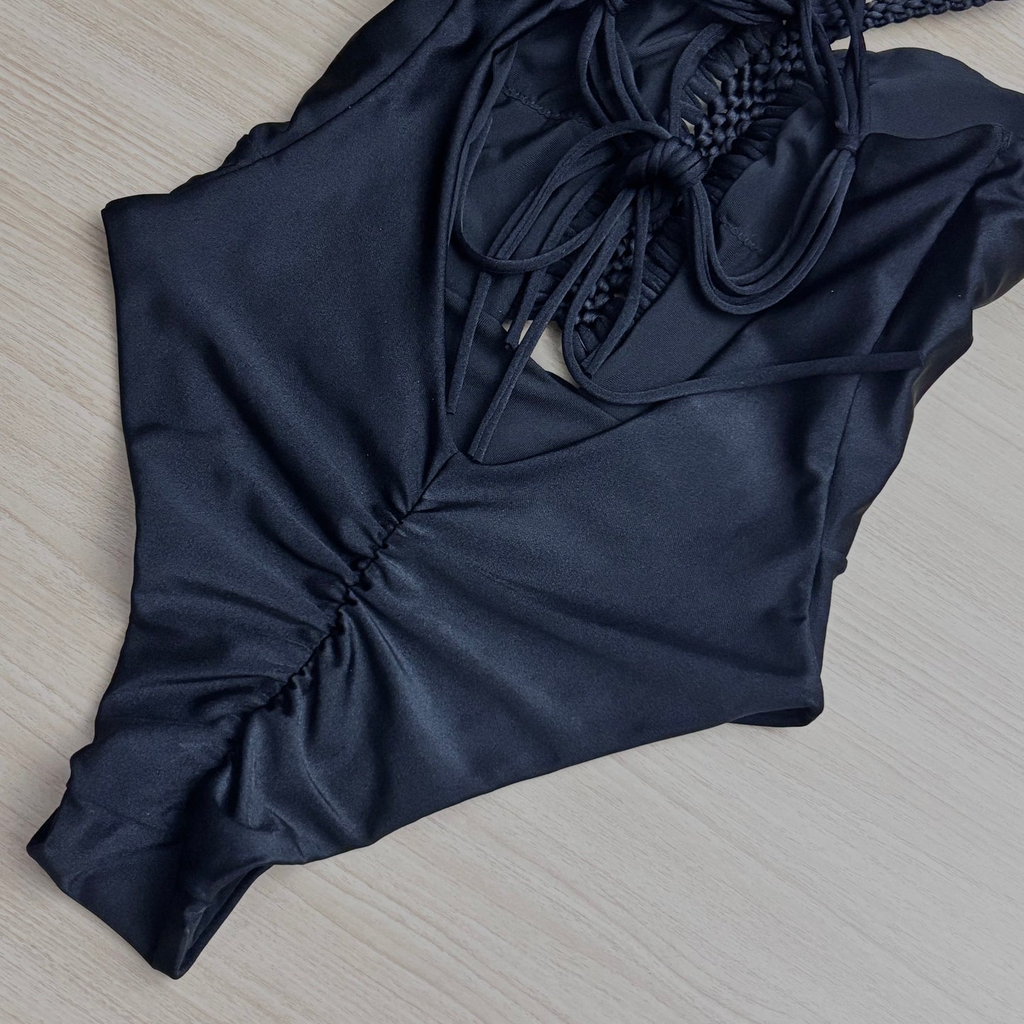 Roma - One Piece ( black )
