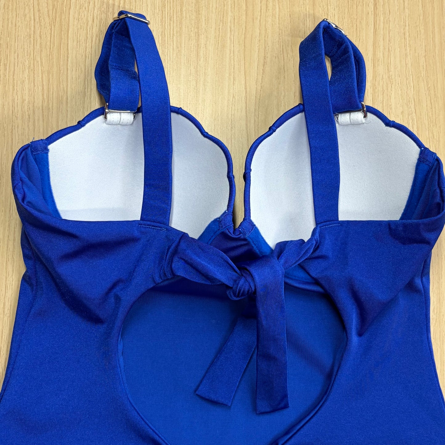 Isabella - One Piece (blue)