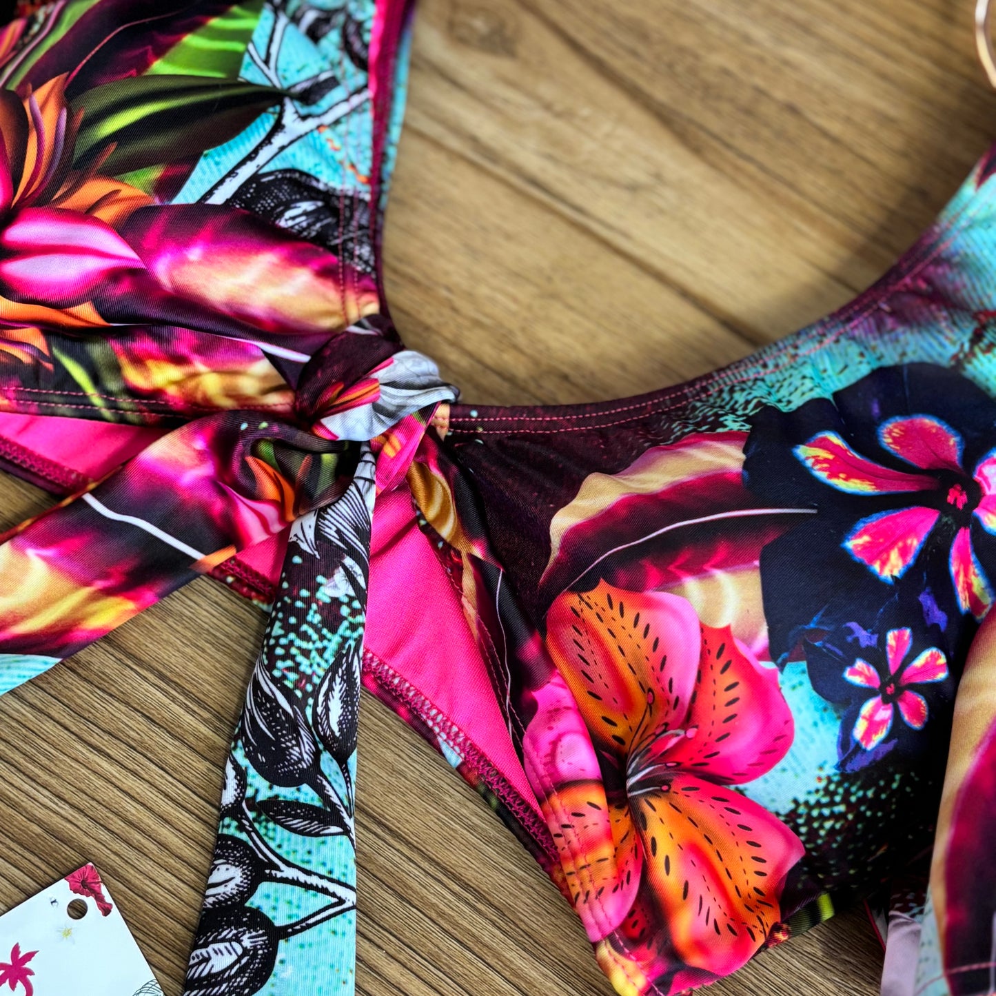 Bourbon - Bikini Set (Fuchsia)